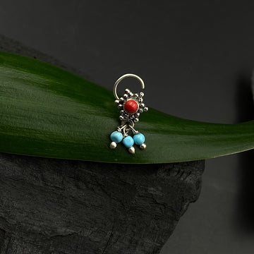 Red With Turq Beads Nose Pin